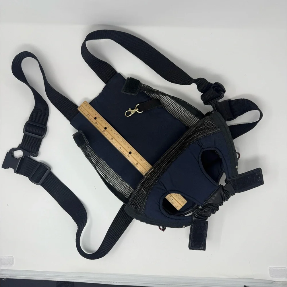 Pet Backpack Carrier. Zip & Velcro Closures. Inside Safety Hook. Adjustable.
